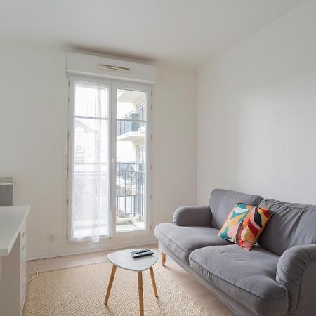 Paris-Disney - Studio 1 Min Gare Бюсси-Сен-Жорж Экстерьер фото